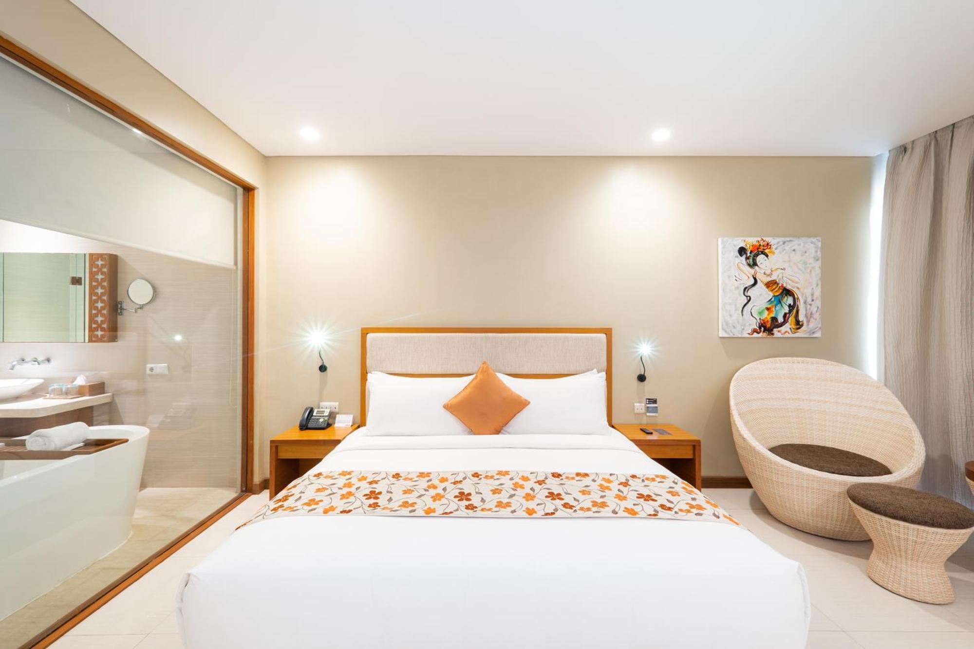 Vouk Hotel And Suites Nusa Dua  Exteriör bild