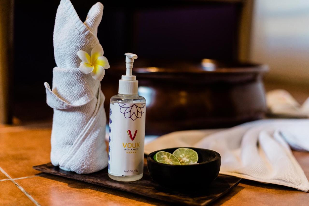Vouk Hotel And Suites Nusa Dua  Exteriör bild